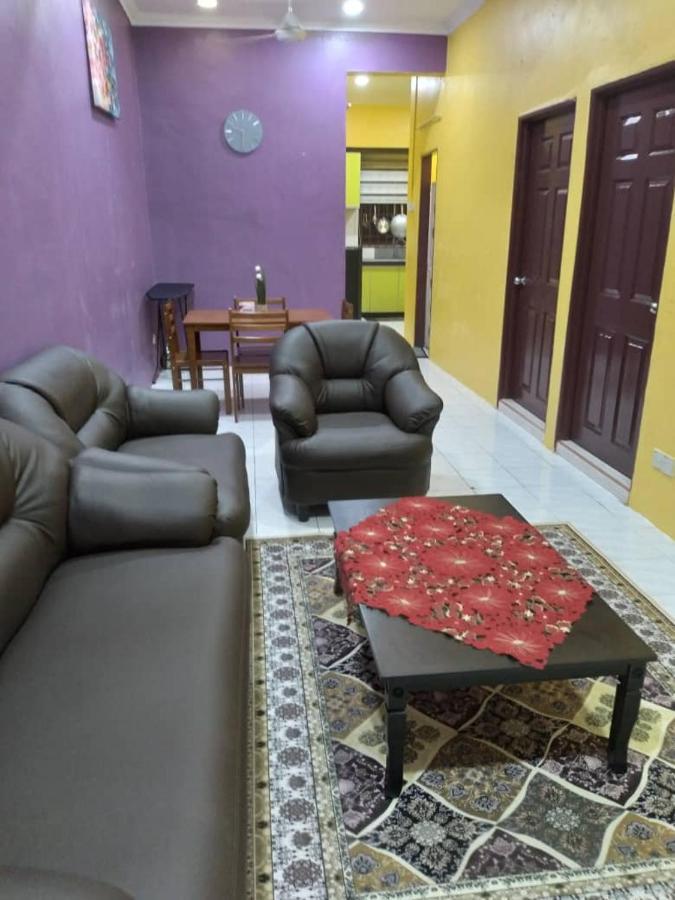 D'Illahs Homestay Алор Сетар Екстериор снимка